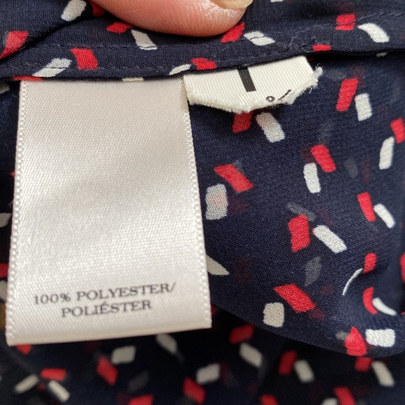 Tops - Picture 4 of 5